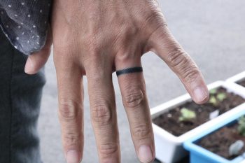 Hand-poked ring by zzizziboy
