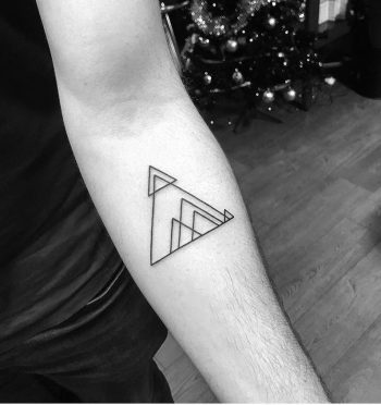 Simple lines by Wagner Basei