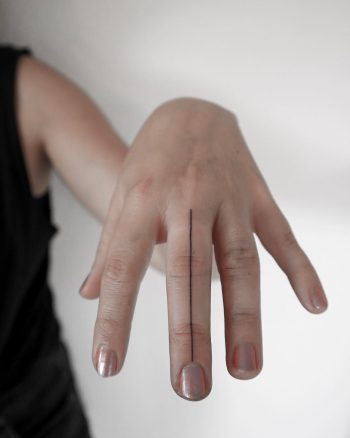 Single line tattoo by Ann Gilberg