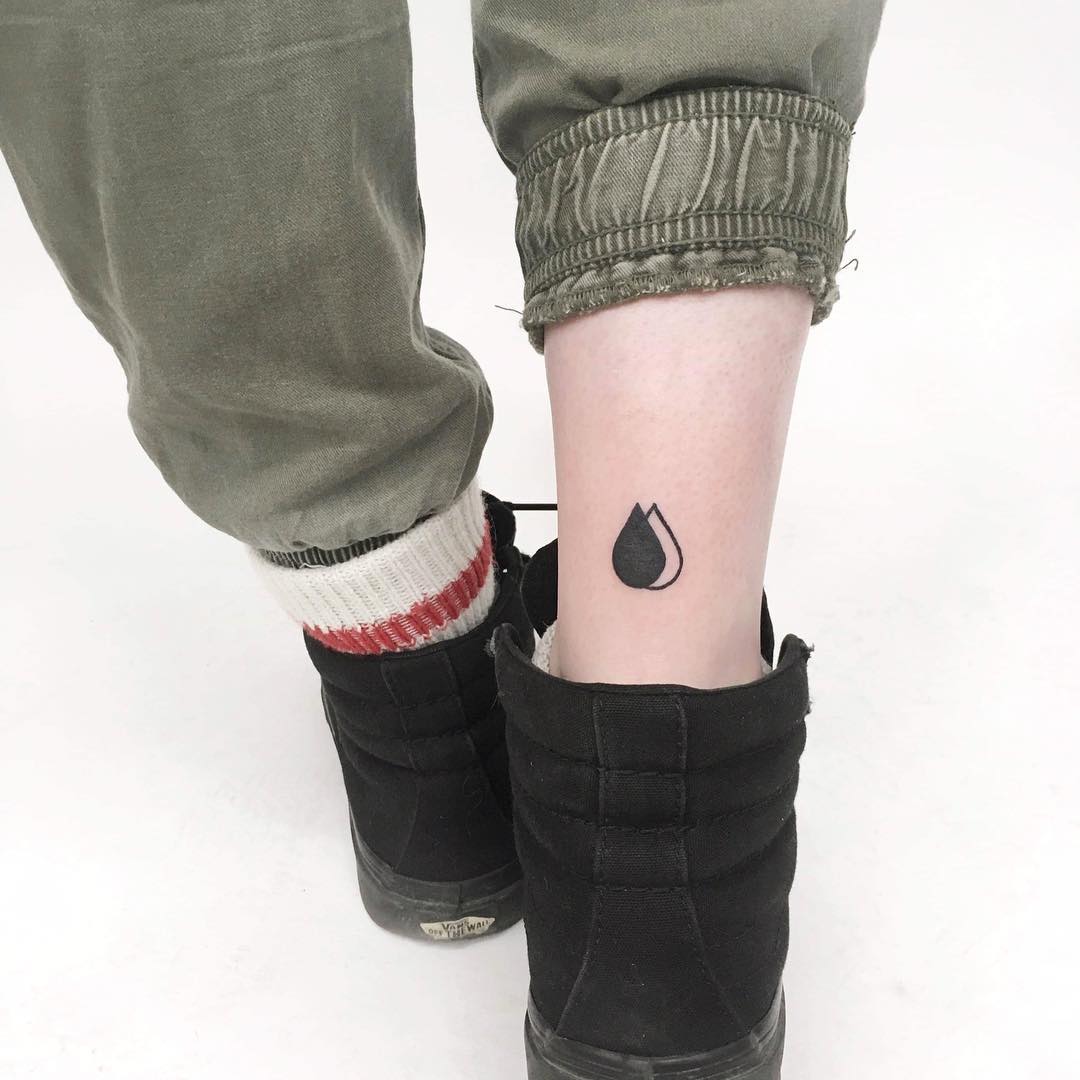 Double drop tattoo by Gianina Caputo