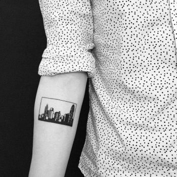 Hongkong skyline tattoo by Chinatown Stropky