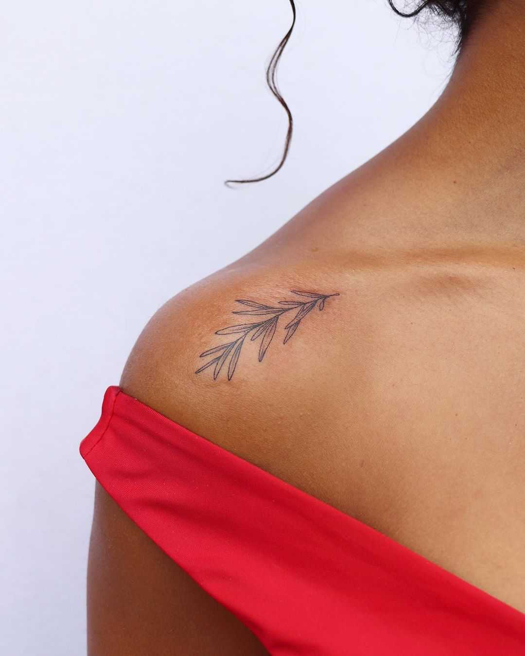 Rosemary tattoo on a shoulder by Zaya Hastra