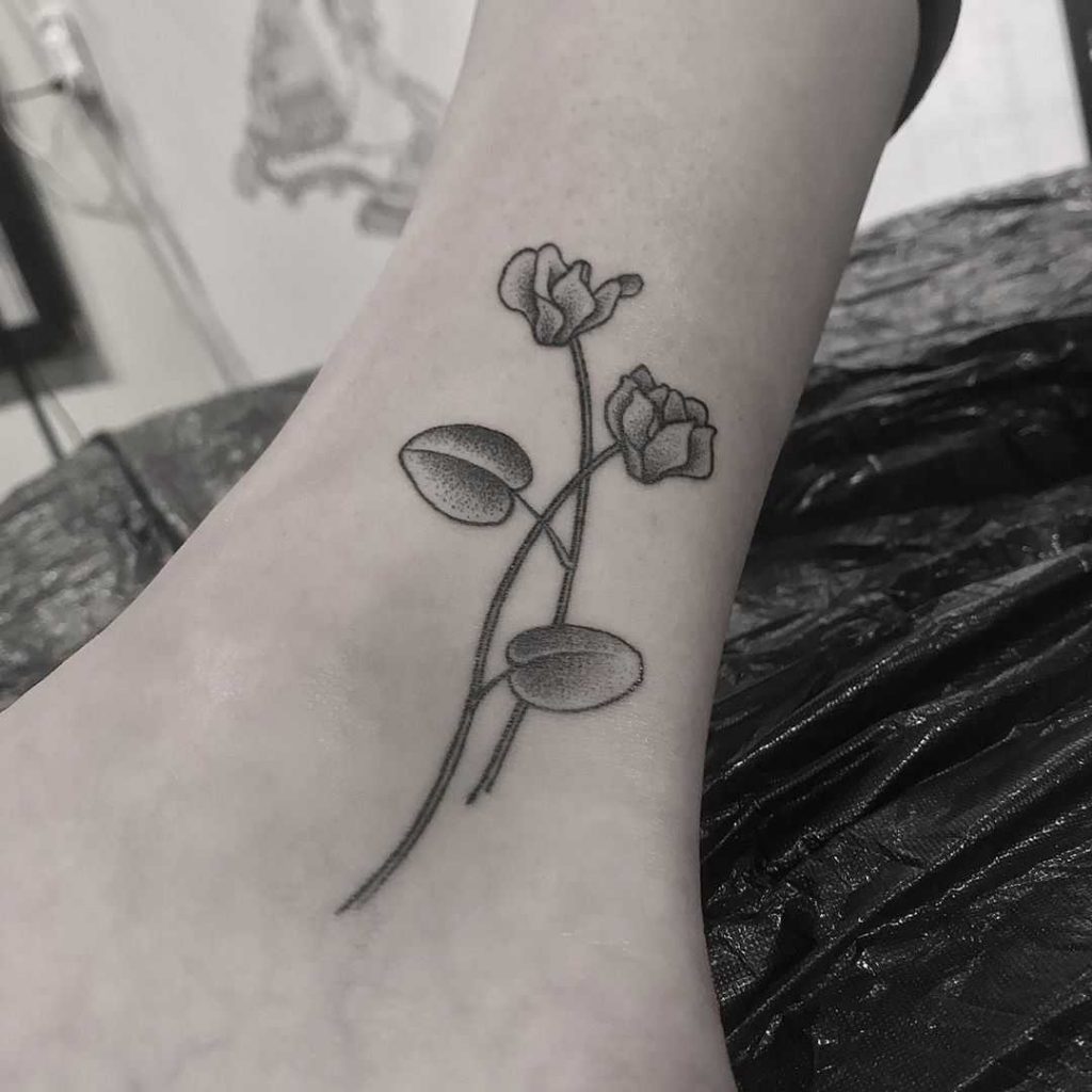 333 tattoo by Melanie Benyahya