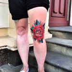 Old-school rose on a thigh by Mike Nofuck