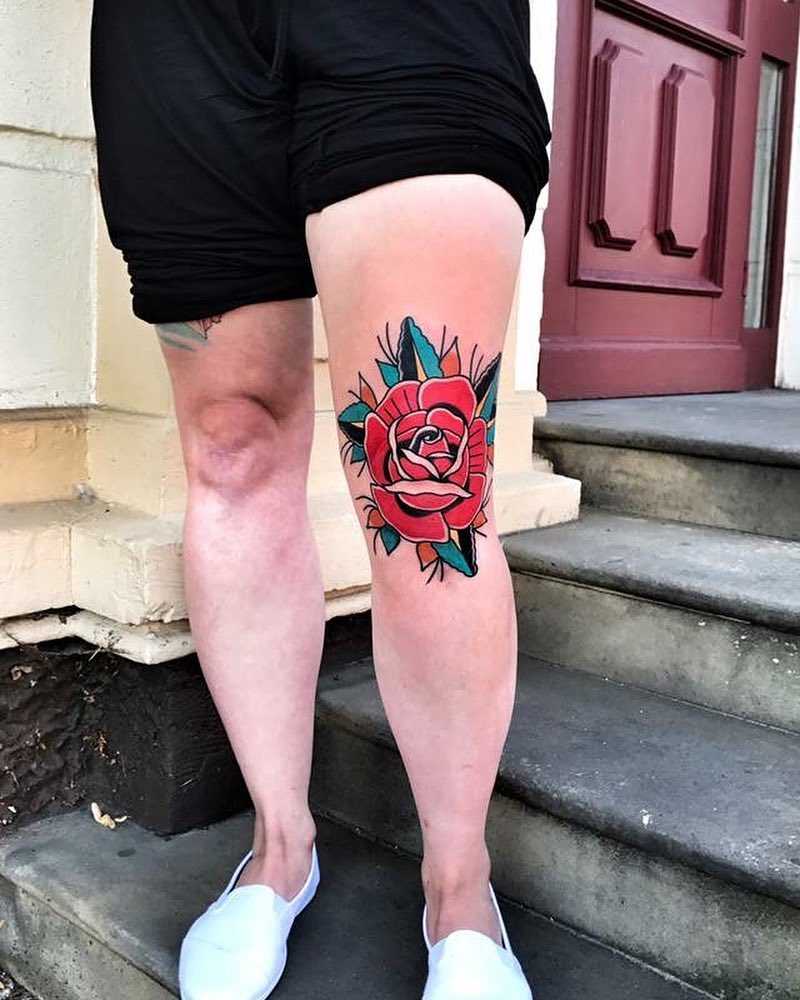 Old-school rose on a thigh by Mike Nofuck