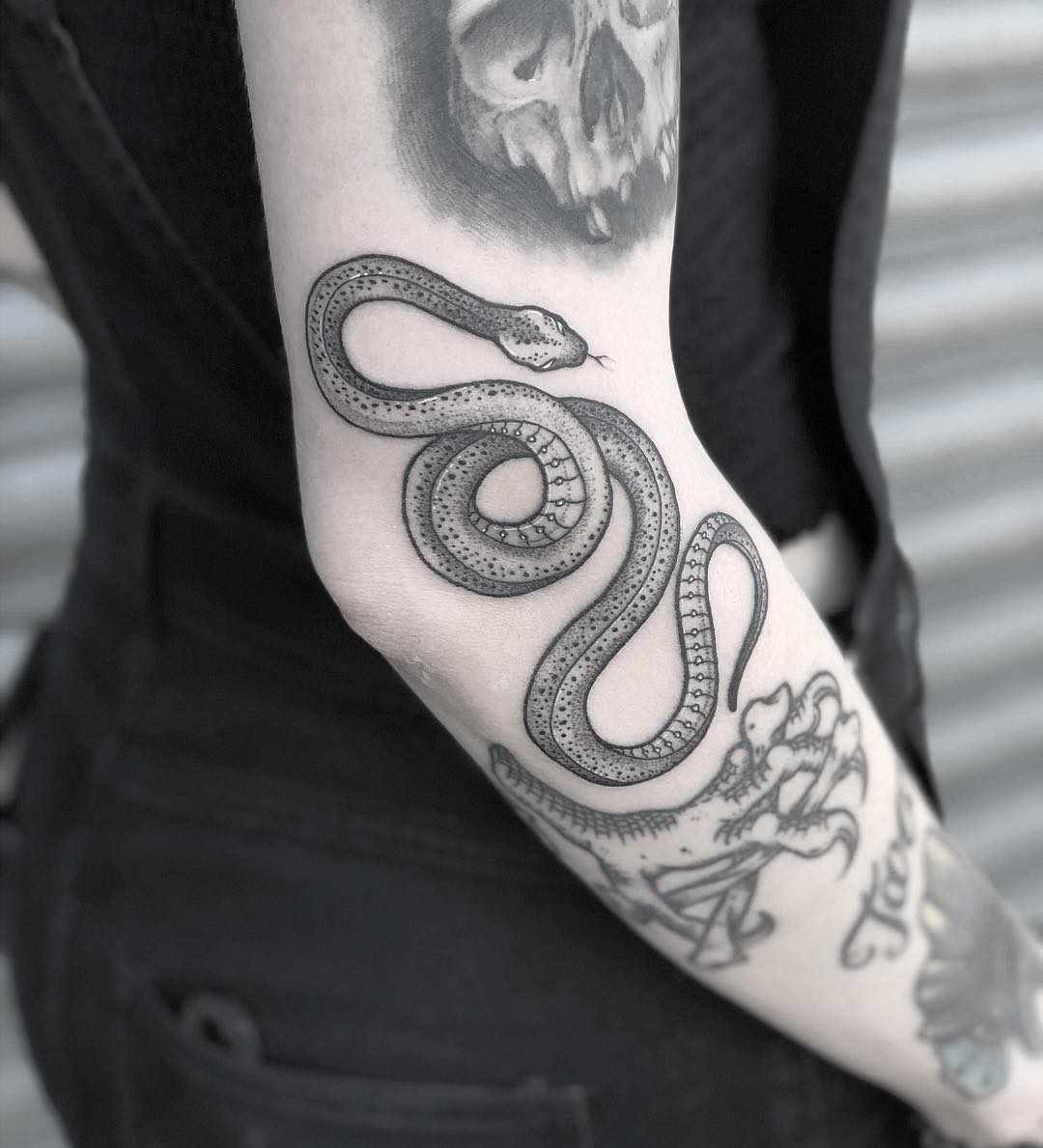 Snake filler by Lozzy Bones