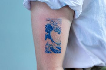 Blue wave tattoo by tattooist Oozy