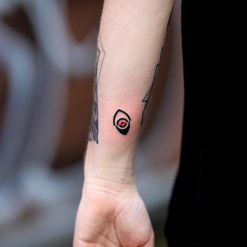 Hand-poked red eye by zzizziboy
