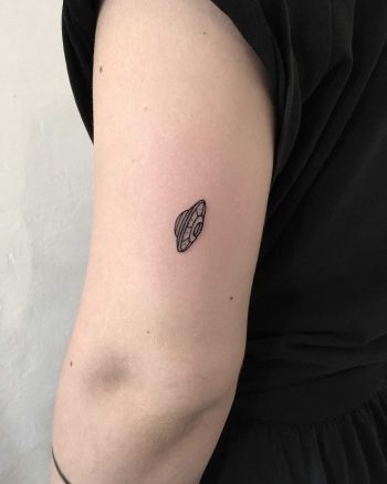 Tiny UFO by tattooist Spence @zz tattoo