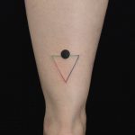 Triangle and circle tattoo by Aga Kura