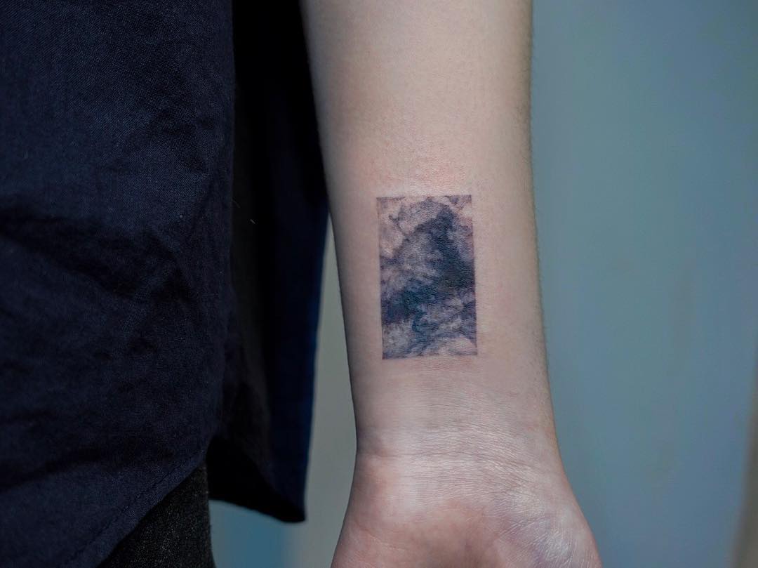 Abstract clouds by tattooist Yeonho