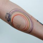 Colorful circles by tattooist Yeonho