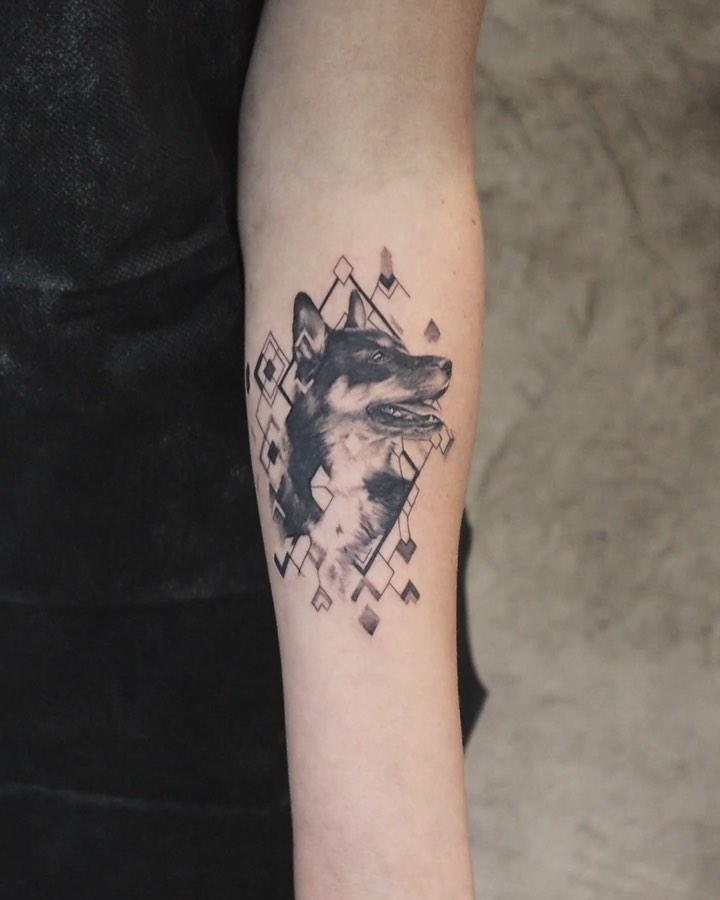 Dog portrait tattoo by Trudy Lines