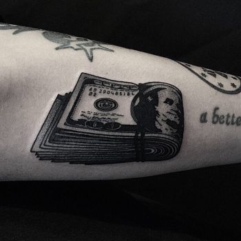 Dollar bundle tattoo by tattooist yeontaan