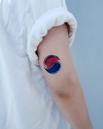 Pieces symbol by Studio Bysol