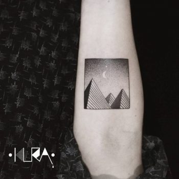 Pyramids by Aga Kura