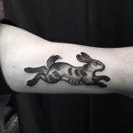 Running rabbit by tattooist yeontaan