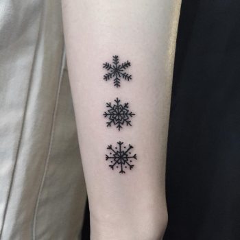 Three snowflakes by tattooist yeontaan