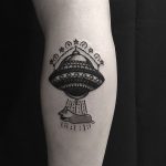 UFO and dog by tattooist yeontaan