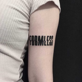 Formless tattoo by tattooist yeontaan