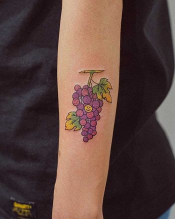 Grape branch tattoo by tattooist Bongkee