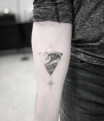 Huge wave tattoo by Dragon Ink