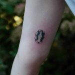 Médaille Miraculeuse tattoo by Studio Bysol