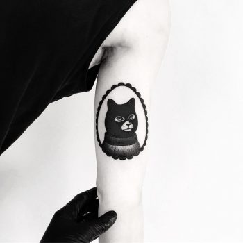 Serial Cuddler by tattooist pokeeeeeeeoh