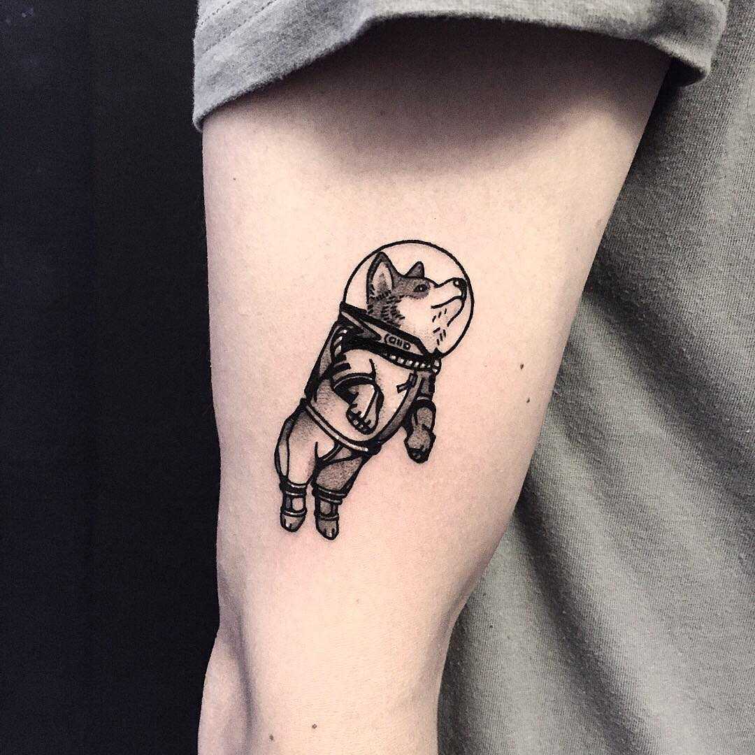 Space dog by tattooist yeontaan