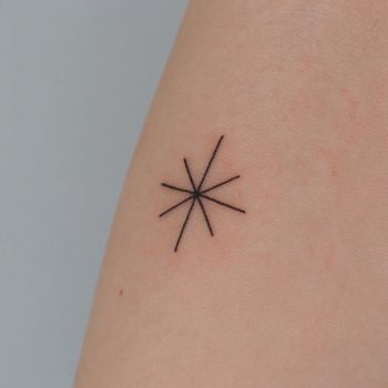 Sparkle tattoo by tattooist Cozy