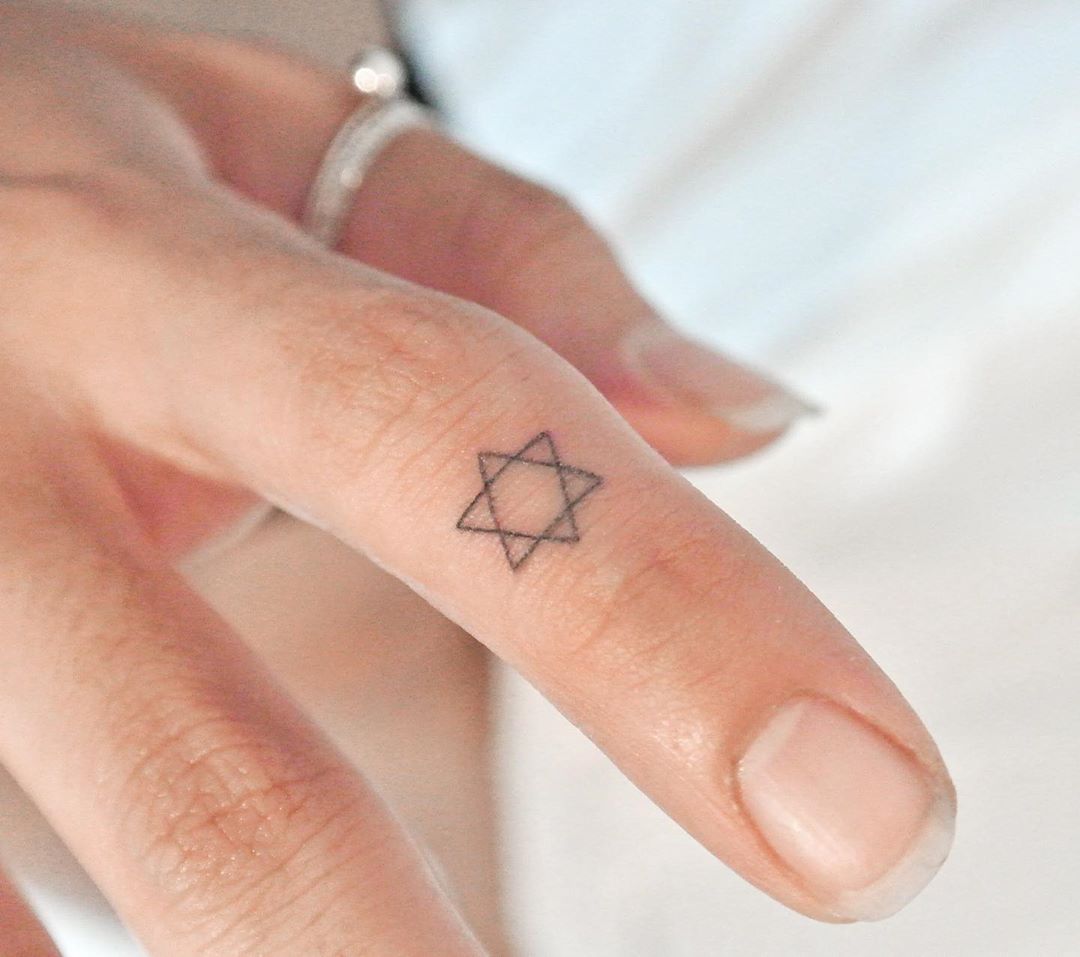 Star of David tattoo by tattooist Cozy
