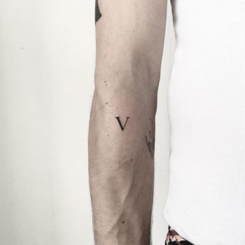 V tattoo by tattooist pokeeeeeeeoh