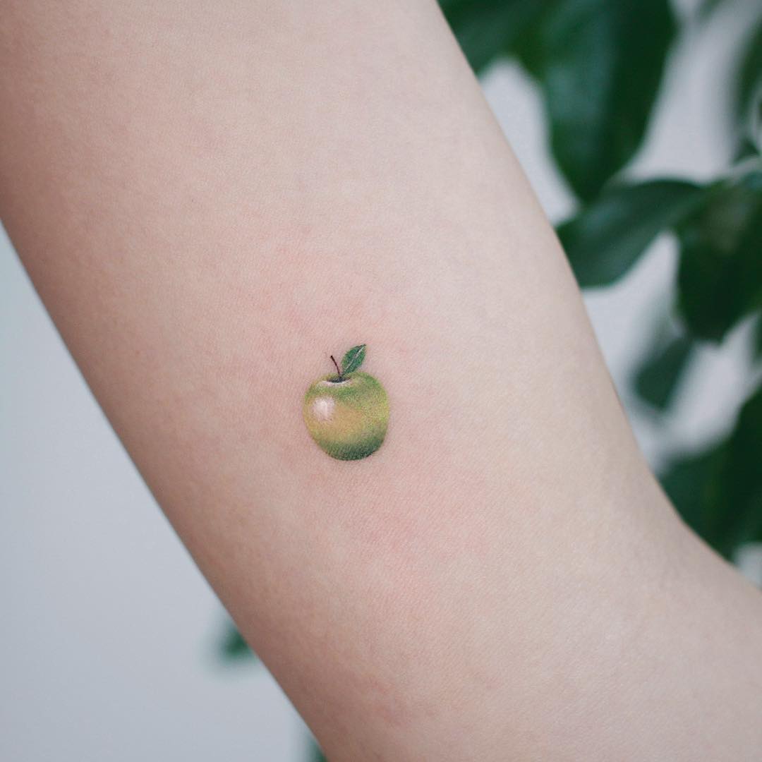 Apple Temporary Tattoo Sticker - OhMyTat