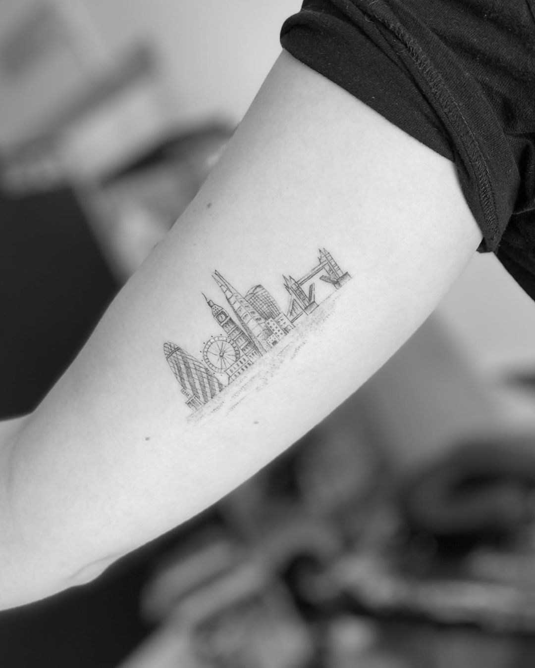 London Skyline tattoo by Oscar Jesus