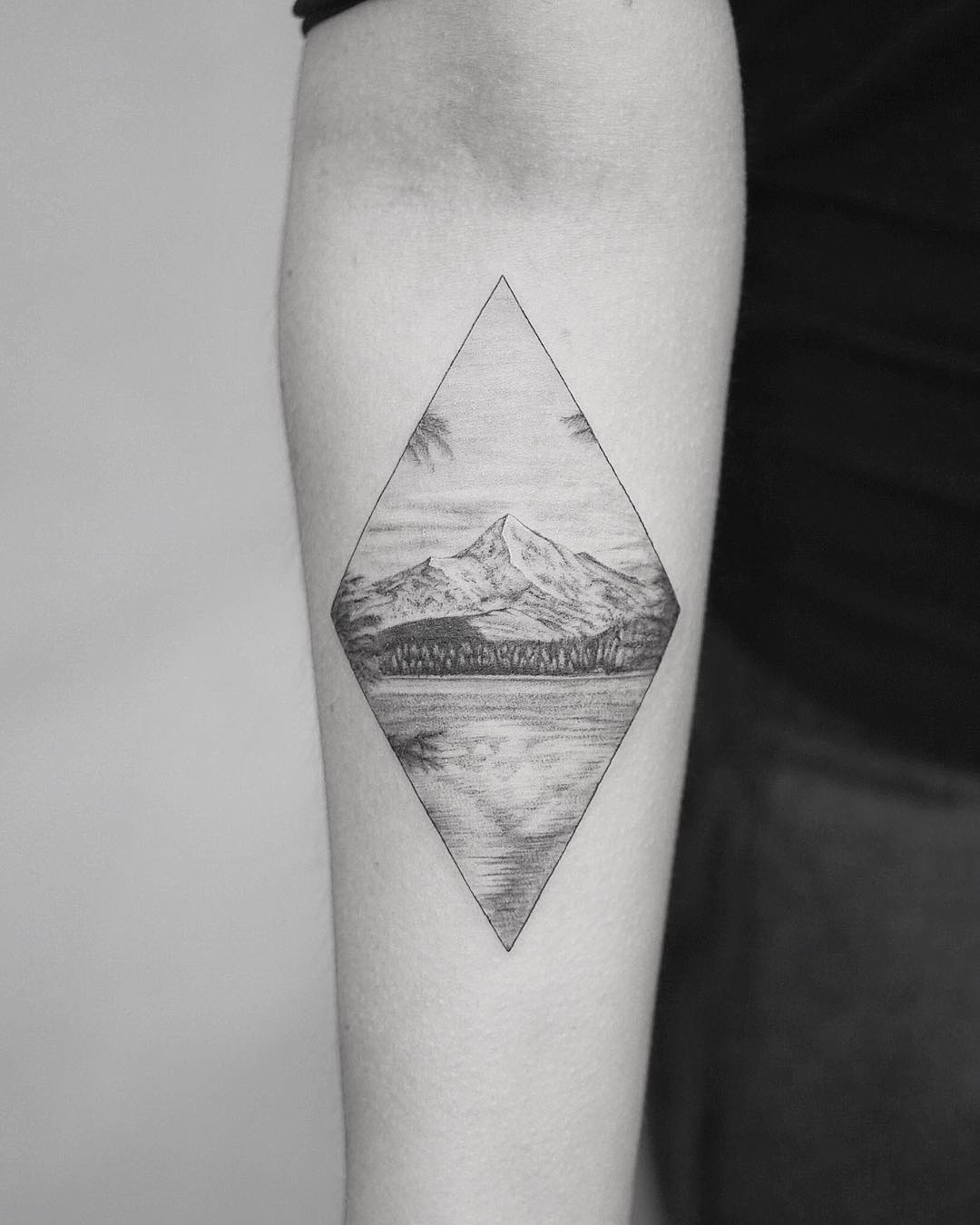 Oregon tattoo by Evgenii Andriu