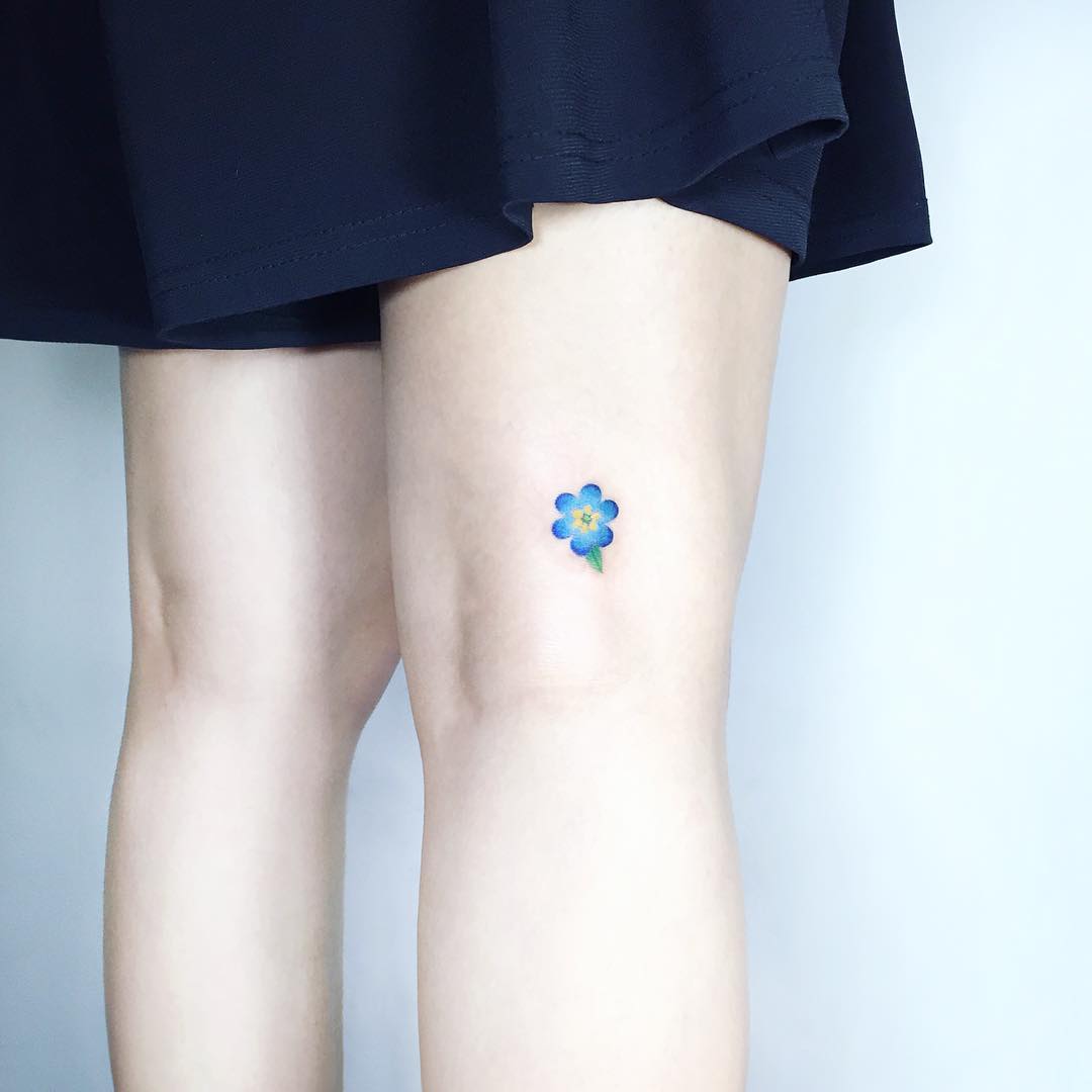 Scar cover-up by tattooist Ida