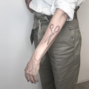 Scissors by Sara Kori