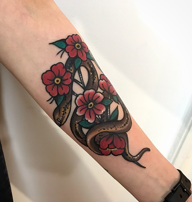 Snake and flowers by rocotatt