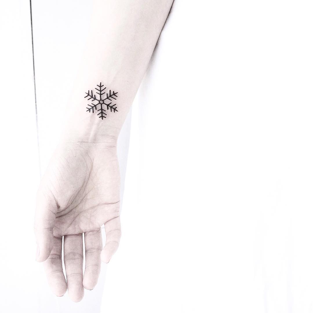 Snowflake by Malvina Maria Wisniewska
