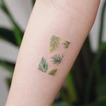 Tropical leaves by tattooist Saegeem