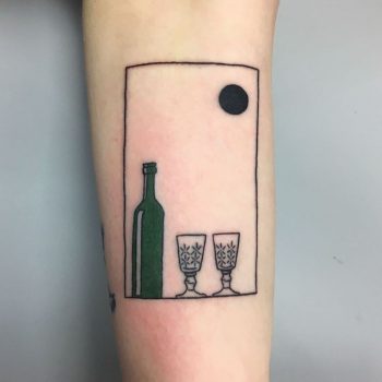 A shared glass of ginger wine by @gekku