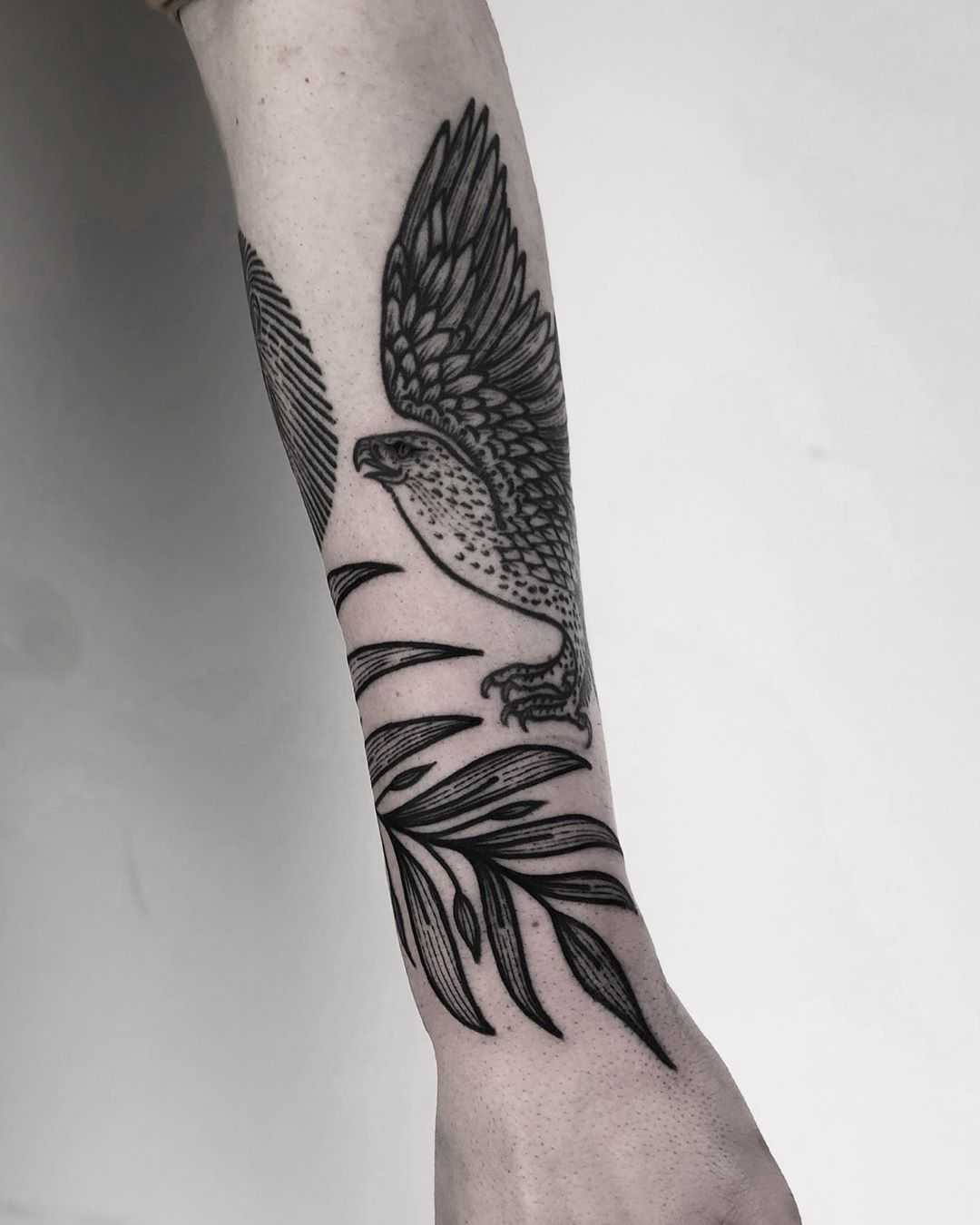 Bird and leaves by tattooist MAIC