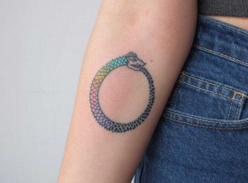 Colorful Ouroboros by Yaroslav Putyata