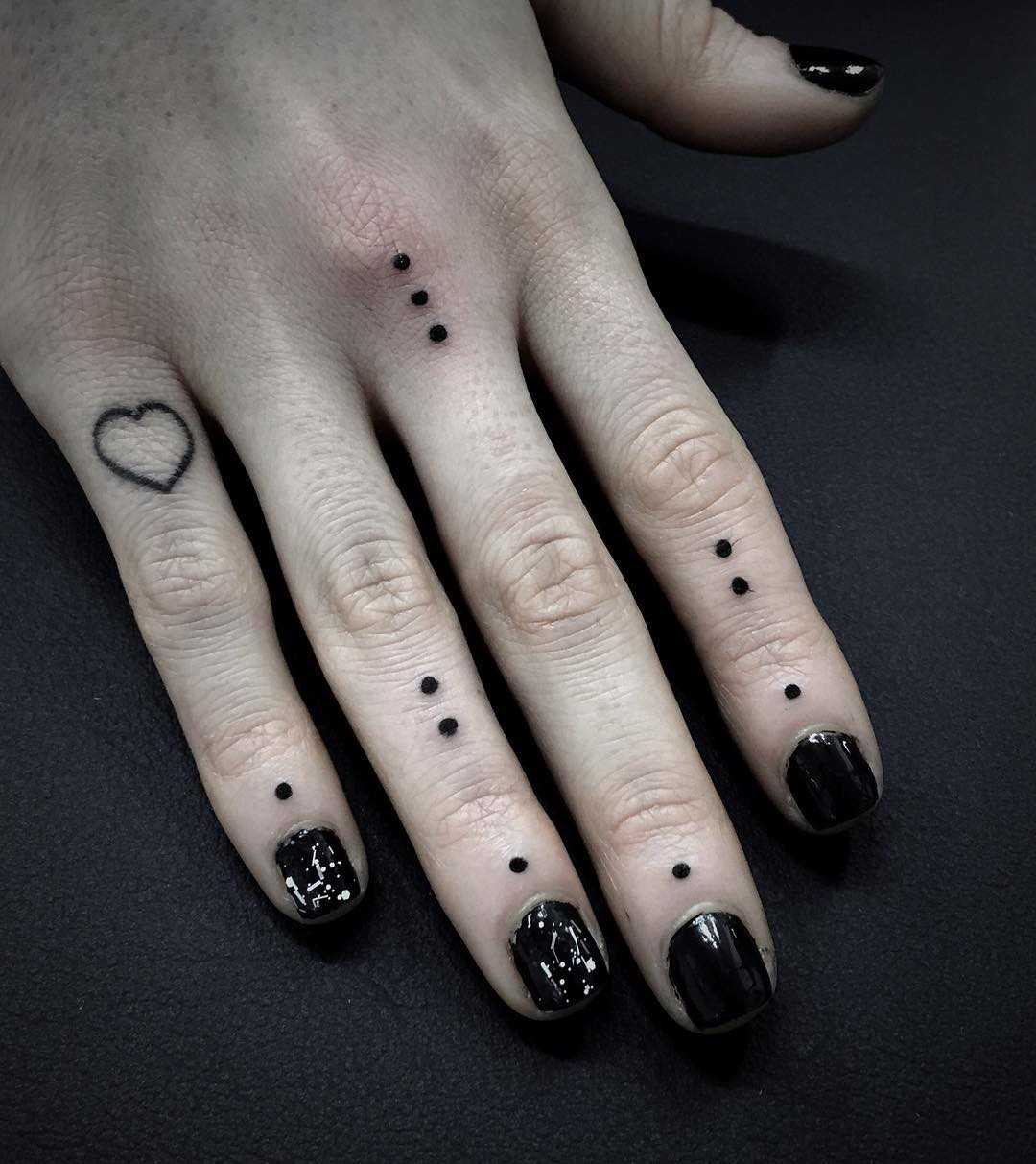 dots-on-fingers-by-tattooist-virginia-108-tattoogrid