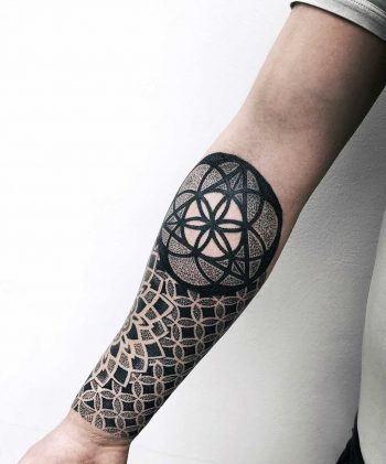 Geometric pattern and mandala by tattooist NEENO