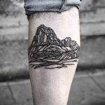 Linear mountains by tattooist MAIC
