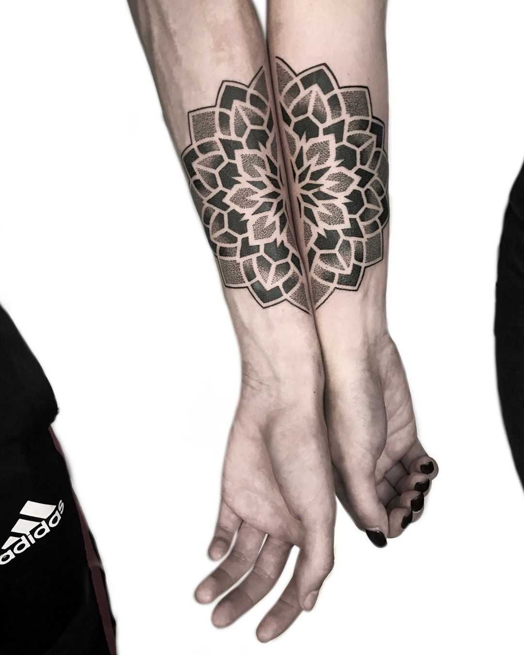 Matching brother mandalas by tattooist NEENO