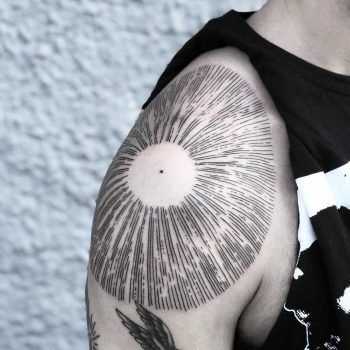 Rays by tattooist MAIC