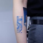 Blue snake by @m_tendo