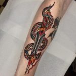Classy dagger and snake by @lukejinks
